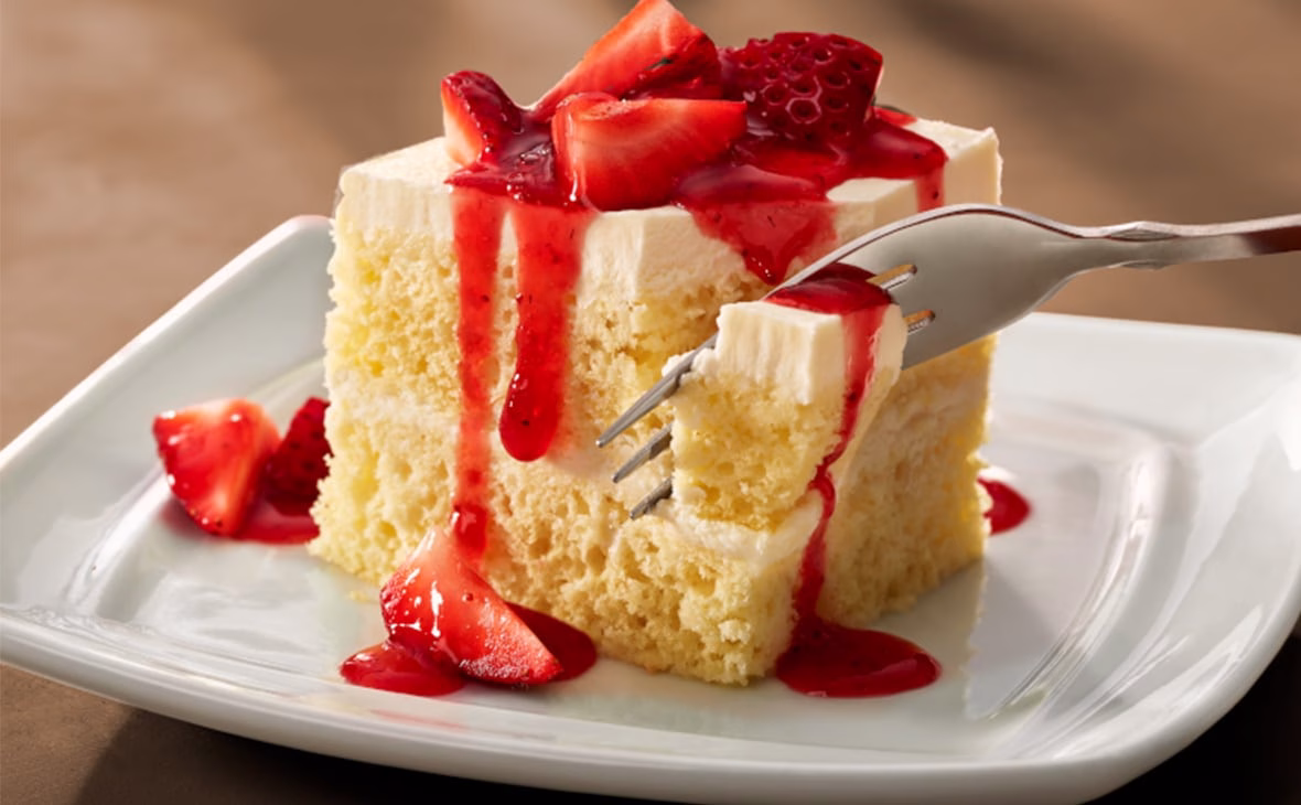Strawberry Cream Cak olive garden menu