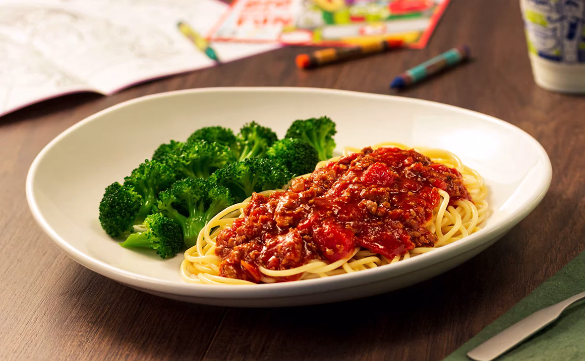 Olive Garden Kids Menu with Prices 2026 (Kids Meals & Family Favorites) 5 Kids Meals Spag Meatsauce dpv 1180x730 1